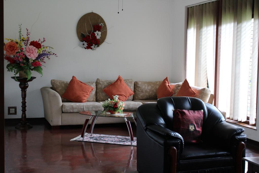 Anniewatte House Apartment Kandy Luaran gambar